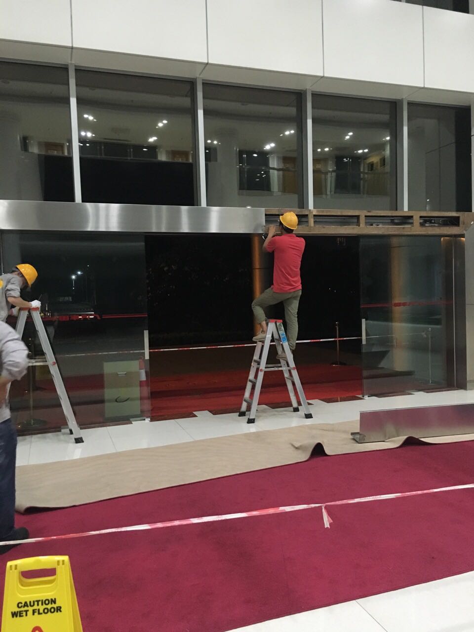 自动门维护保养