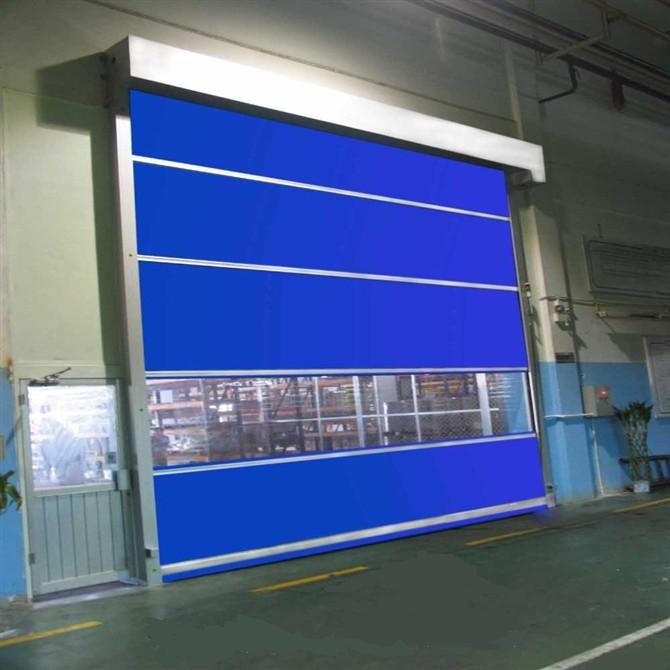 观察快速卷帘门