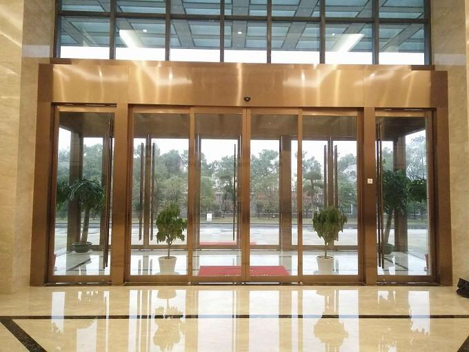 title='铝型材一体平移门' 