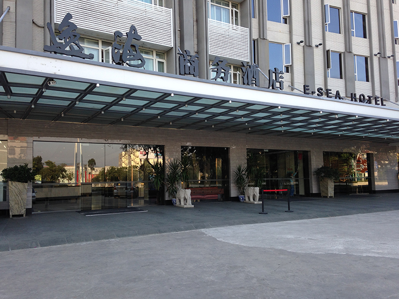 无框净玻璃电动门